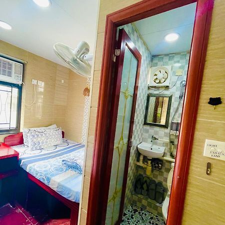 United Co-Operate Guest House Гонконг Экстерьер фото